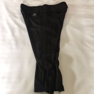 Black Leggings Tights Capri Womens 2X Zip Pockets Leg End